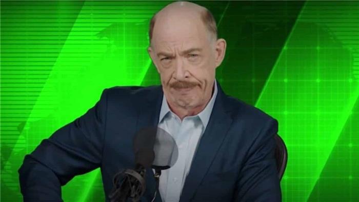 Sony chciała ogolić j.J. Jameson, ale j.K. Simmons przekonał ich do zachowania wąsów