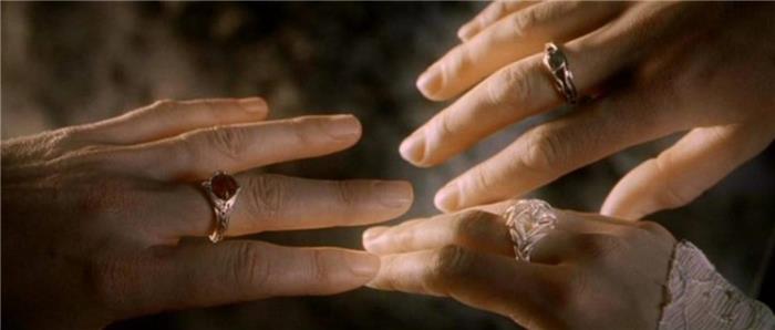 Pourquoi les hobbits n'ont-ils pas obtenu une bague?