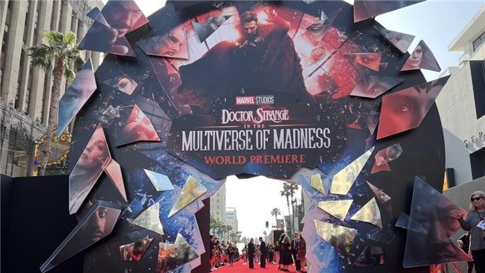 Doctor Strange i Multiverse of Madness Premiere -arrangementet Sjekk bildene fra den røde løperen