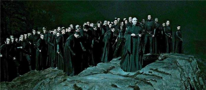 Os Comensais da Morte podem voar em Harry Potter?