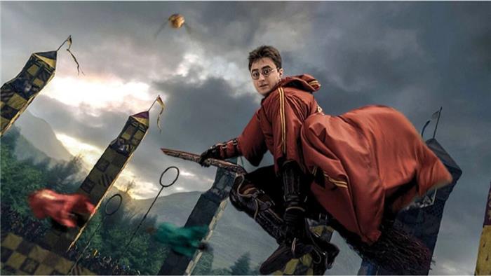 Quelle position Harry Potter joue-t-il à Quidditch?