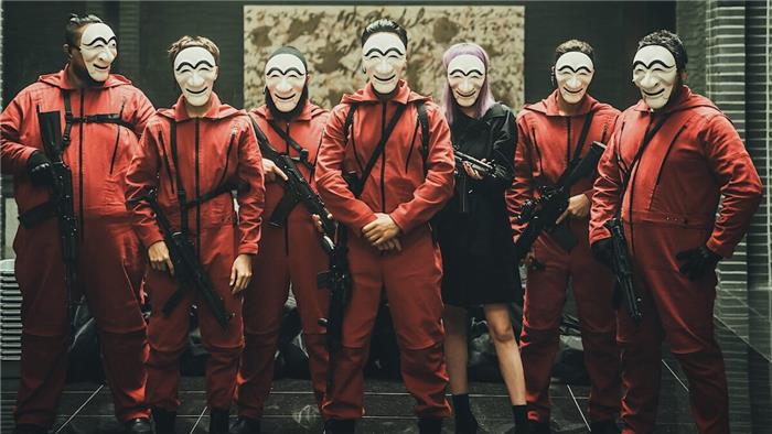 Netflix slipper offisiell trailer for 'Money Heist Korea - Joint Economic Area'