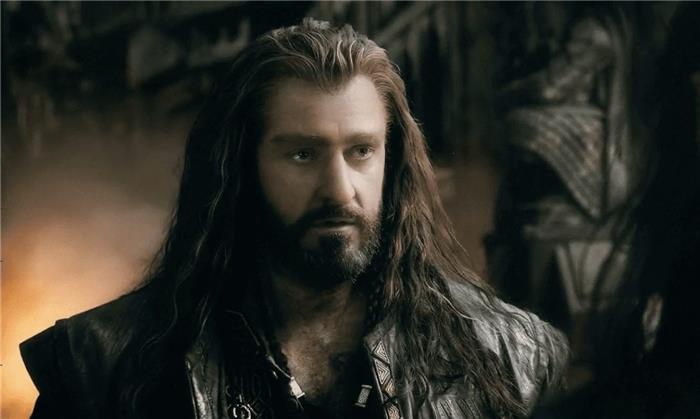 O que Thorin usa para se distinguir?