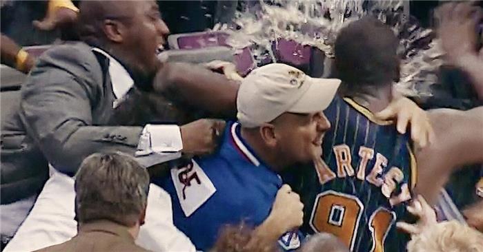 'Untold Malice in the Palace' Gjennomgå historien om en beryktet NBA -brawl