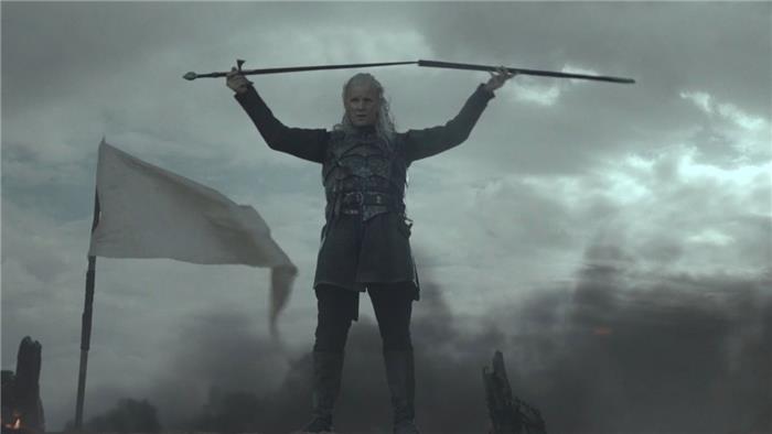 ¿Por qué estaba enojado Daemon cuando Viserys envió ayuda??