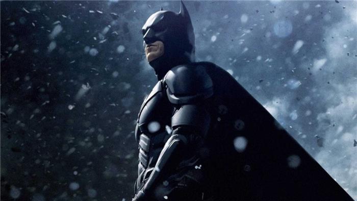 Comment Batman a-t-il survécu à la bombe dans le Dark Knight Rises?