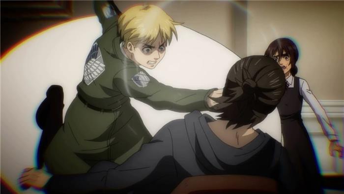 Armin vs Eren, que vence no ataque ao Titan?